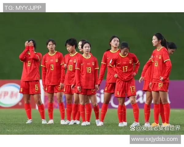 球星女儿继承足球天赋闪耀赛场父爱深情与足球梦想同行