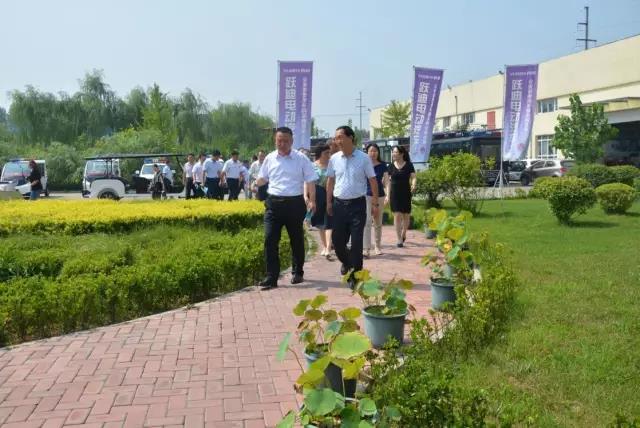 石家庄元氏县政协主席白兰怀一行莅临k8.com集团参观考察