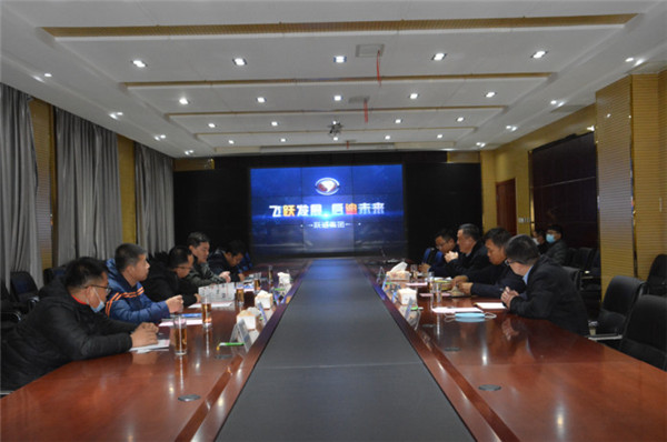 北奔重汽新能源事业部书记兼常务副总其尔曼到k8.com集团参观考察